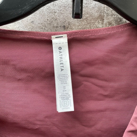 ❤️ ATHLETA VITA FREE DESERT ROSE CROPPED TEE TOP SIZE XS - Picture 3 of 6